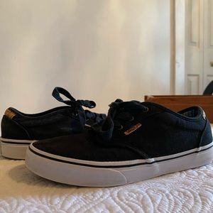 Black vans